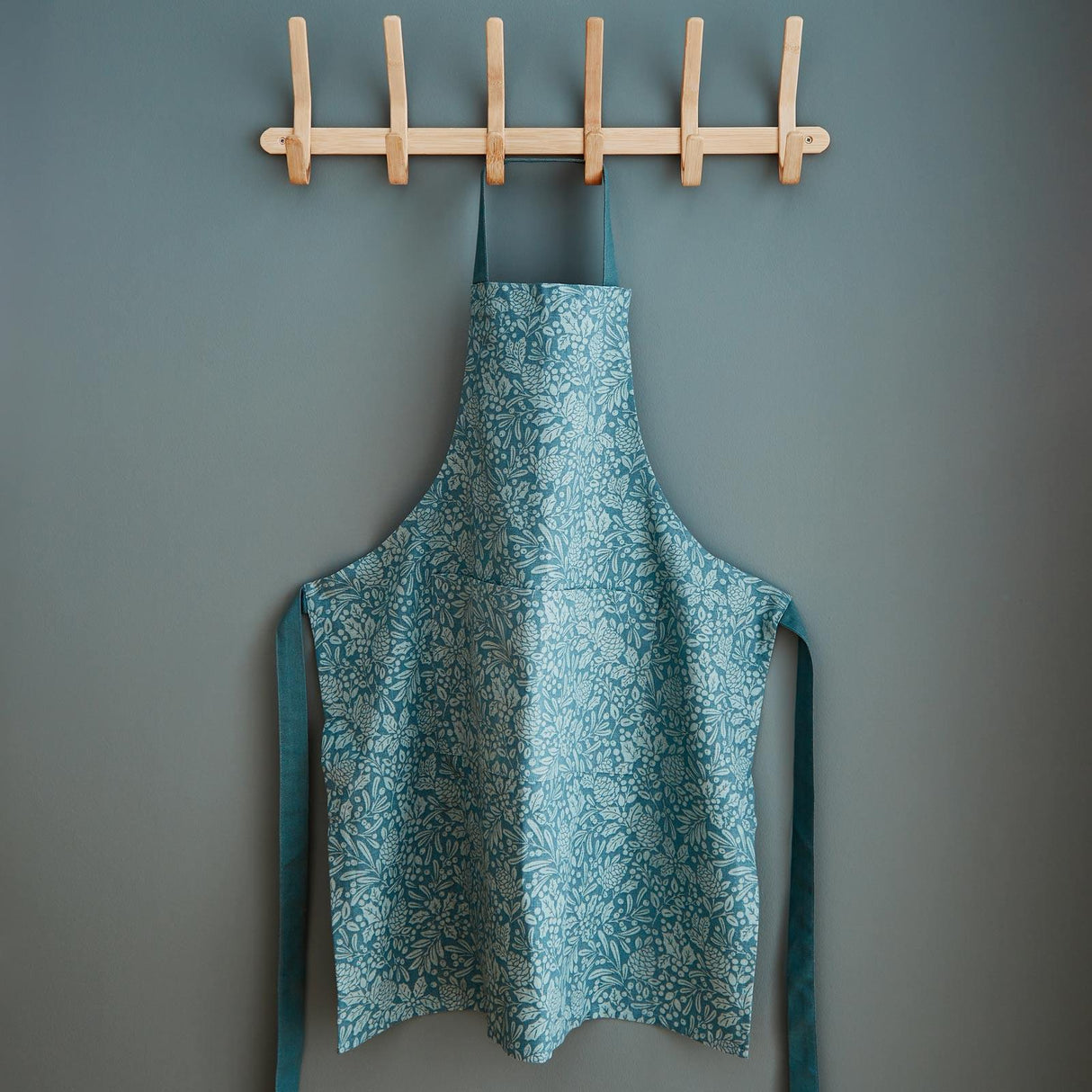 Majestic Stag Kitchen Textiles Collection by Catherine Lansfield