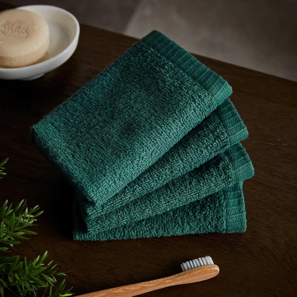 Quick Dry 4 Piece Face Cloth Towel Bale by Catherine Lansfield