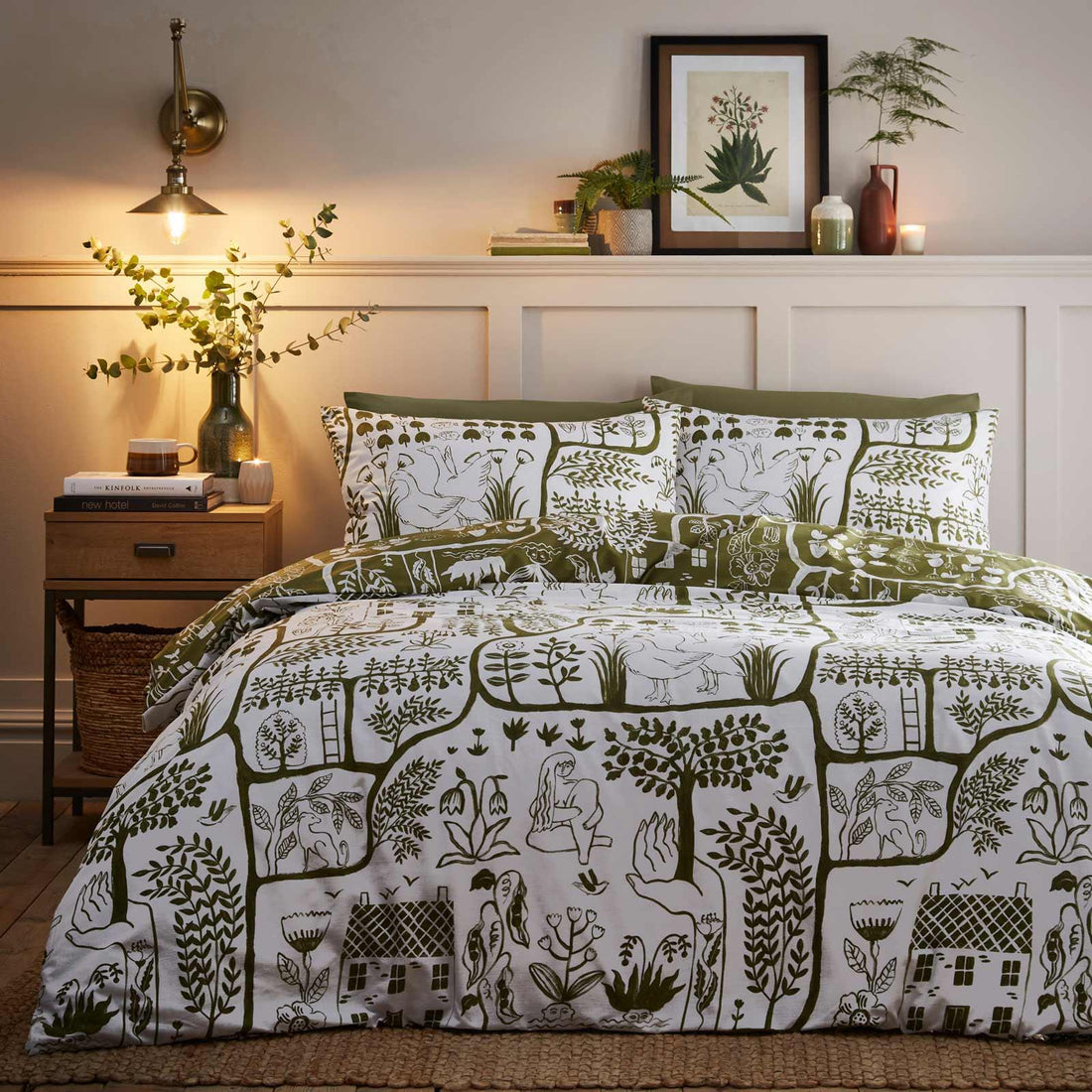 Frida Abstract Reversible Moss Polycotton Duvet Cover Set