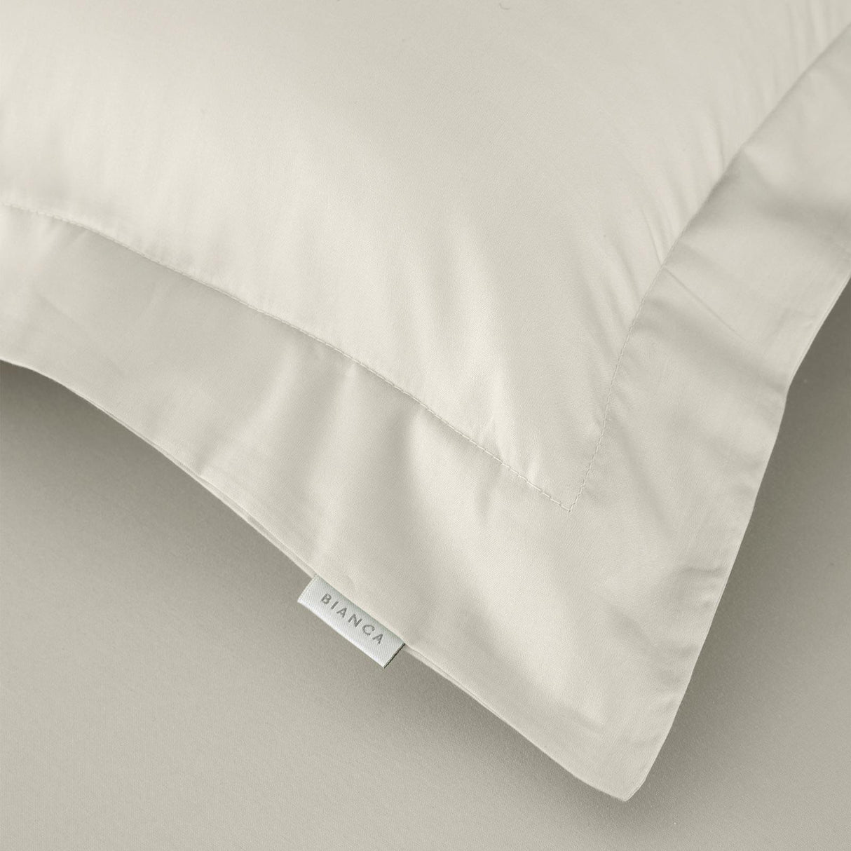 400 Thread Count Cotton Sateen Oxford and Standard Pillowcases by Bianca