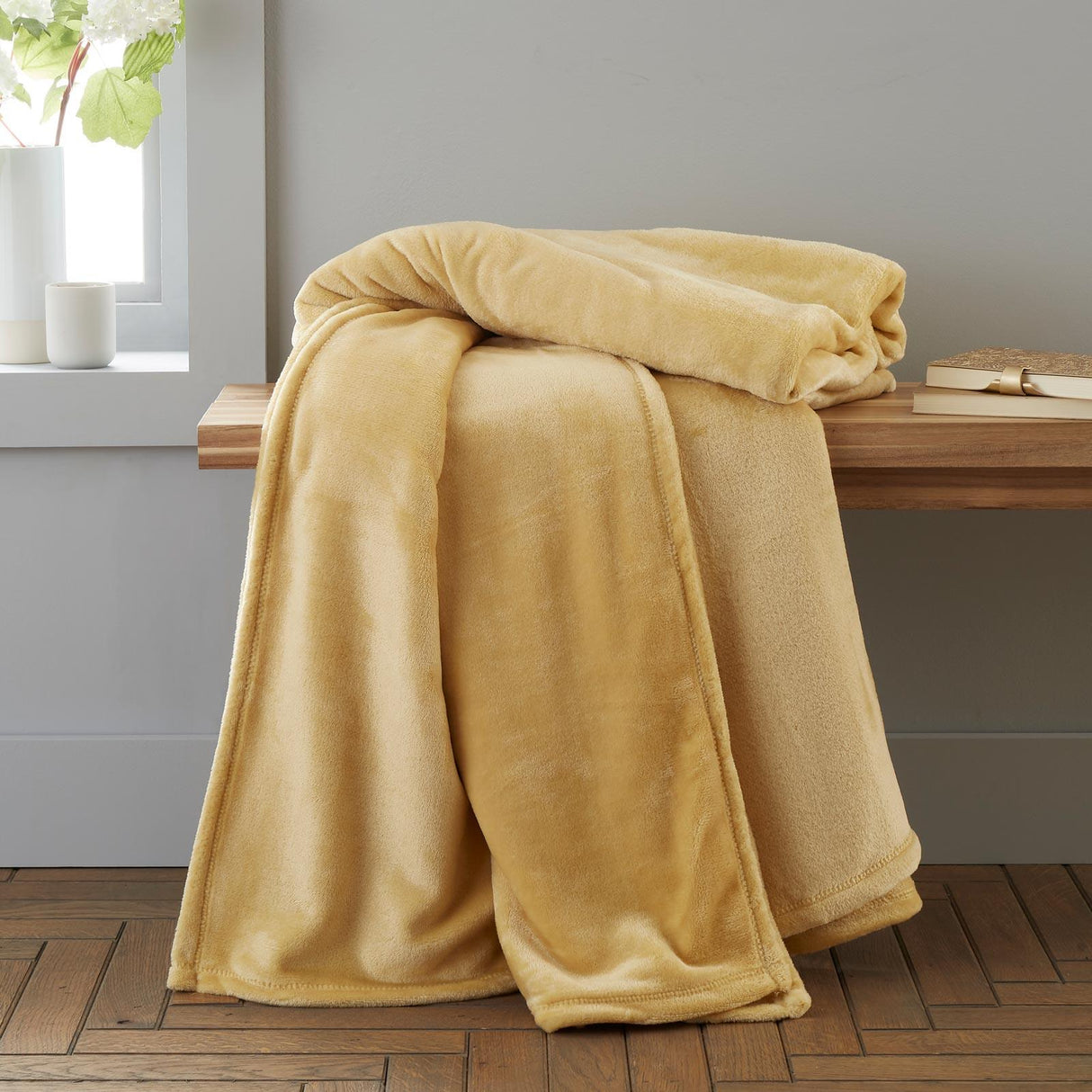 Catherine Lansfield Velvet Touch Cosy Blanket Throw 43
