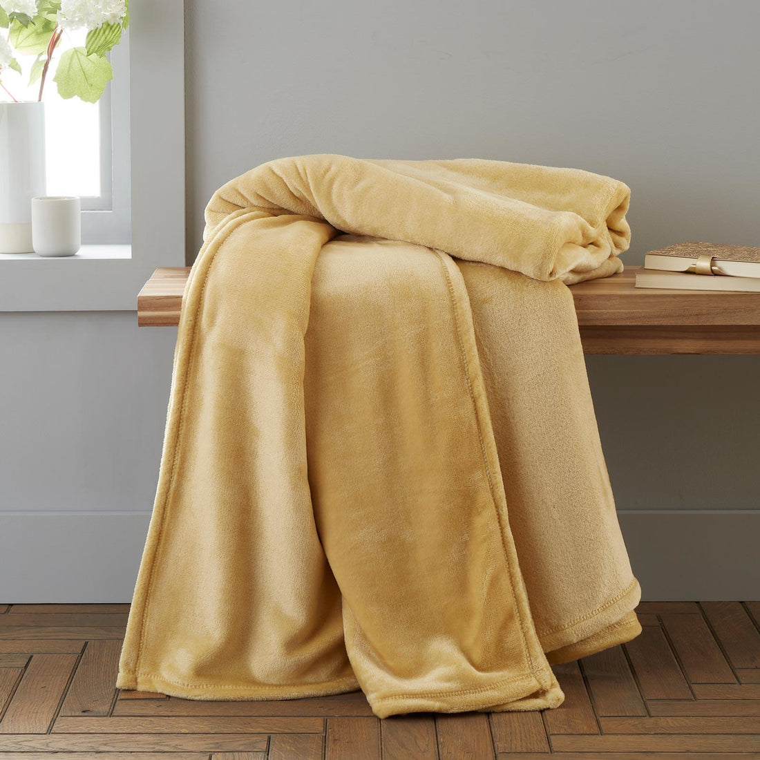 Catherine Lansfield Raschel Velvet Touch Throw – Ochre – 130cm x 170cm / 200cm x 240cm