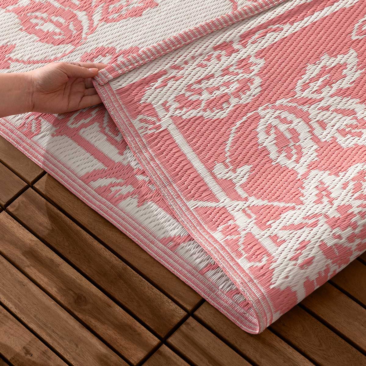 Anemone Outdoor Rug 120cm x 180cm by furn.