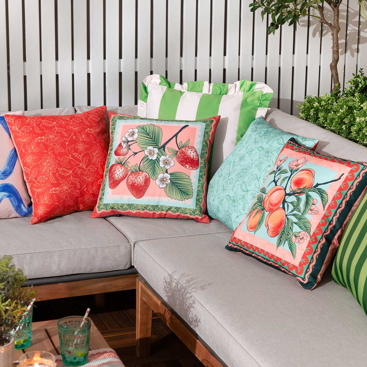 Anemone Peaches Outdoor Cushion Cover / Filled Cushion 18" x 18" (45cm x 45cm) by furn. 2