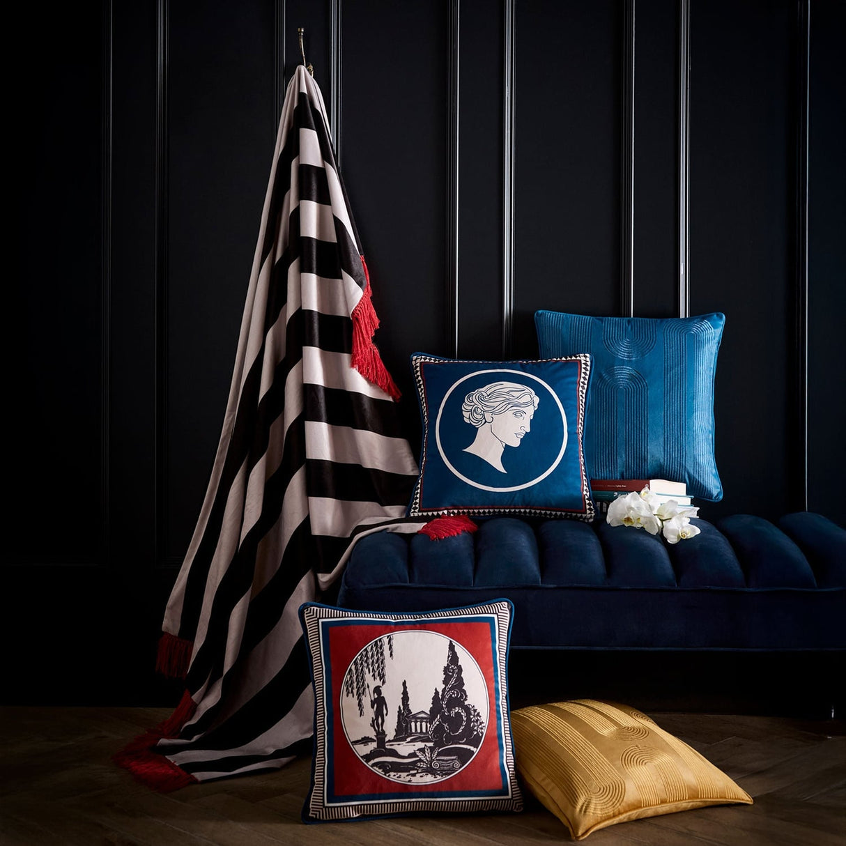Laurence Llewelyn-Bowen Arcadia Red Scene Print Filled Cushion - Arcadia Cushion In Red 43 X 43Cm 4
