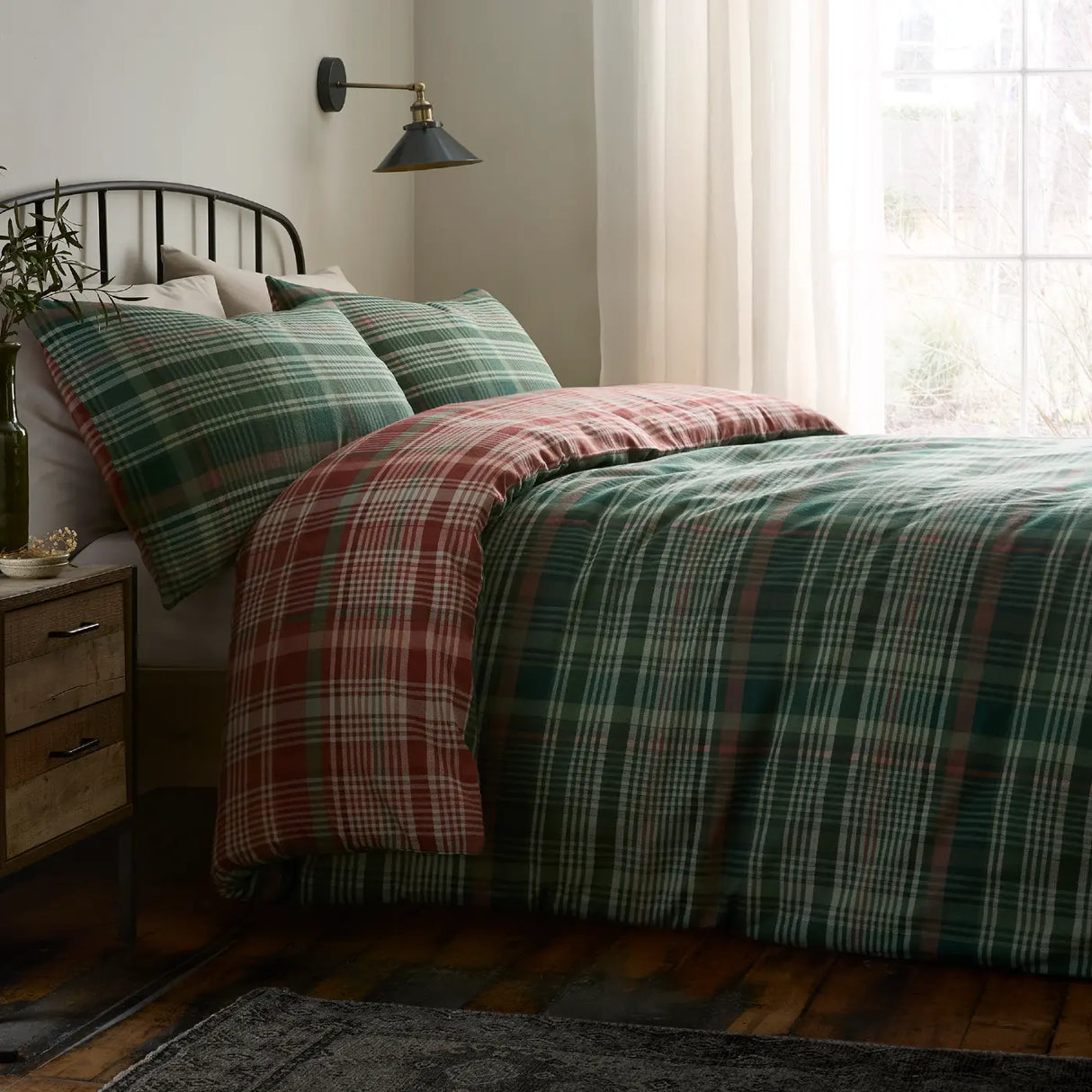 Bennet Check Flannelette Duvet Cover Set by Dreams & Drapes