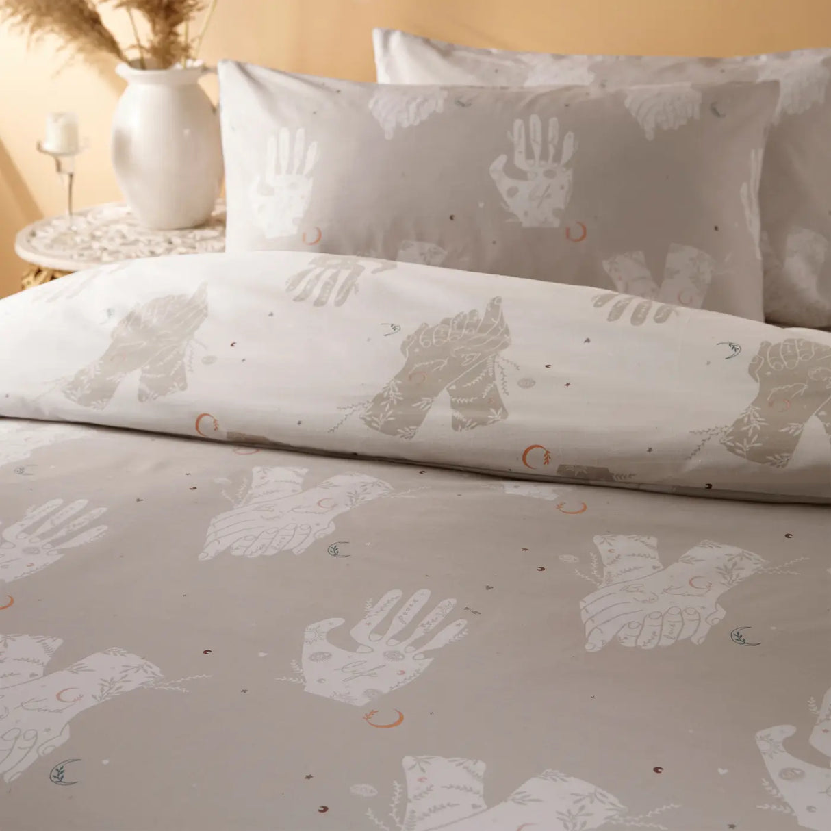 Be Kind Duvet Cover Set by furn.
