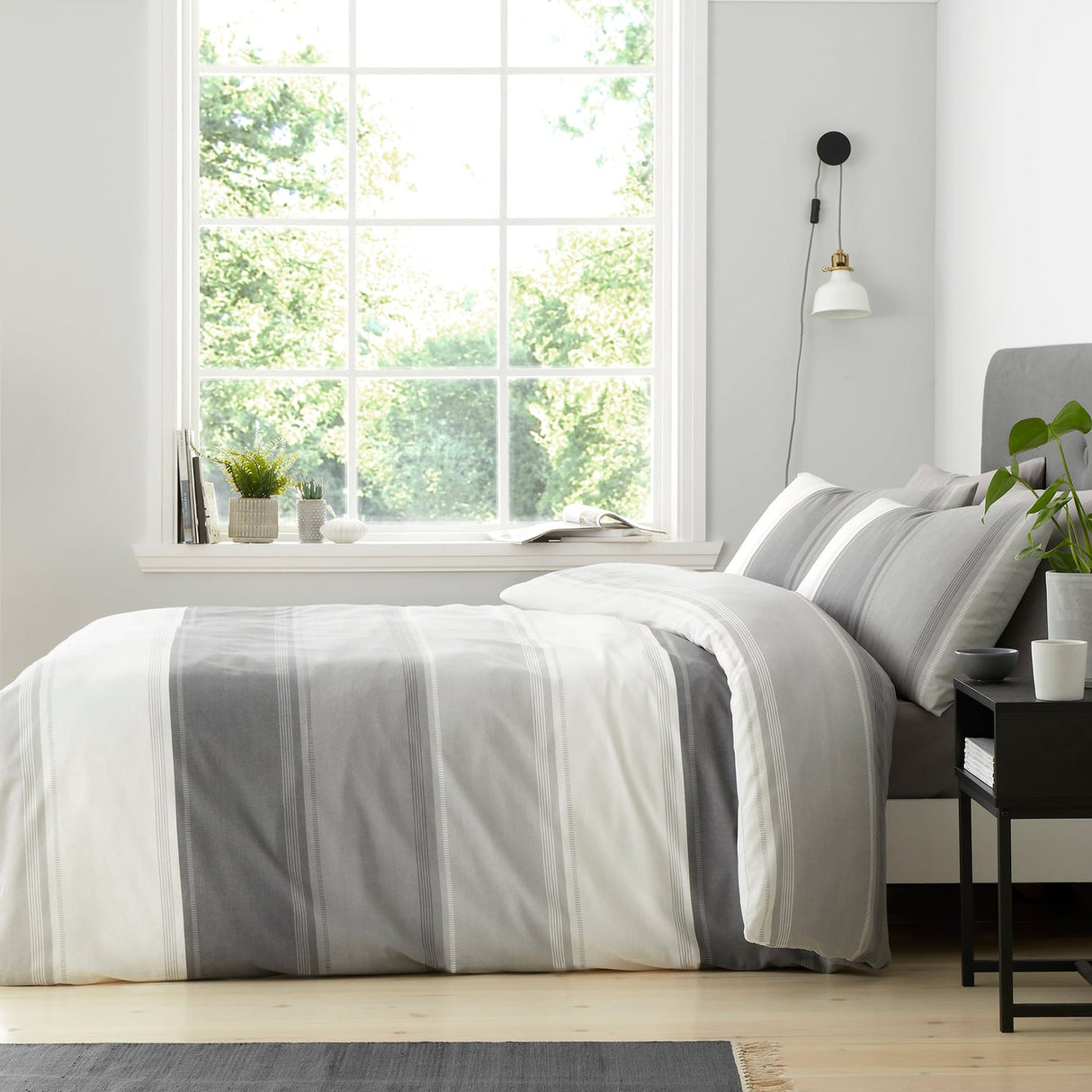 Betley Polycotton Duvet Cover Set - Grey
