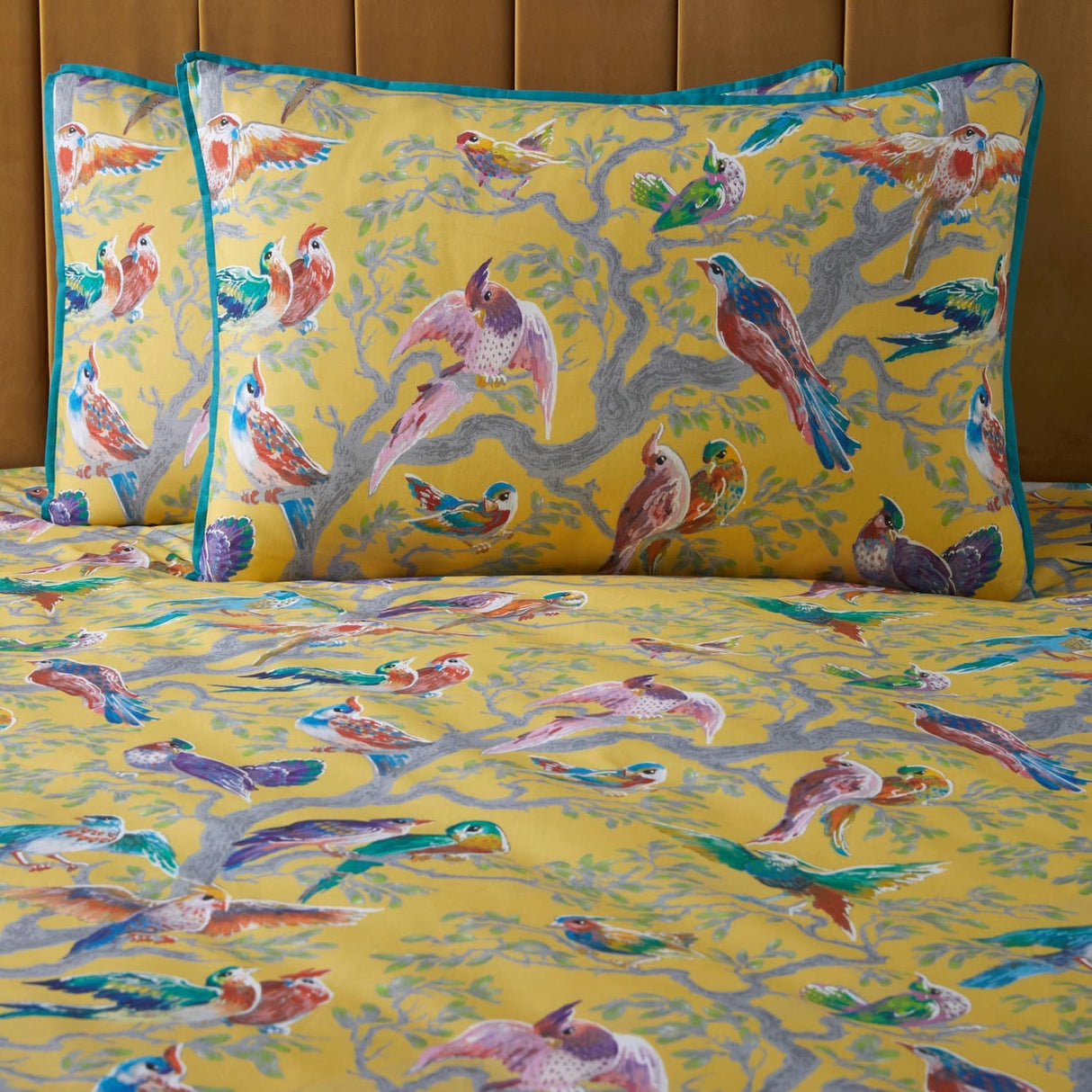Laurence Llewelyn-Bowen Birdity Absurdity Yellow Cotton Duvet Cover Set - Yellow - Birdity Absurdity Duvet Cover Set In Yellow 3