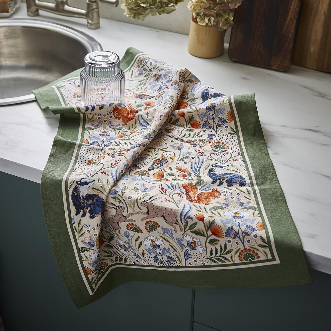 Ulster Weavers Blackthorn Floral Textiles 100% Cotton Tea Towel