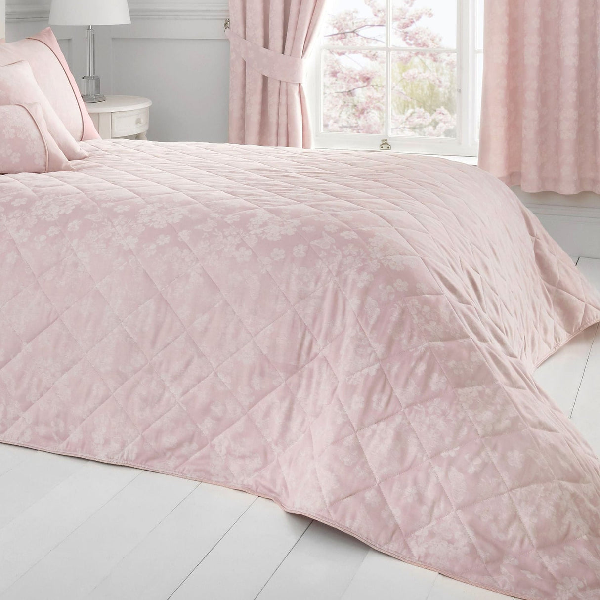Blossom Jacquard Floral Woven Bedspread