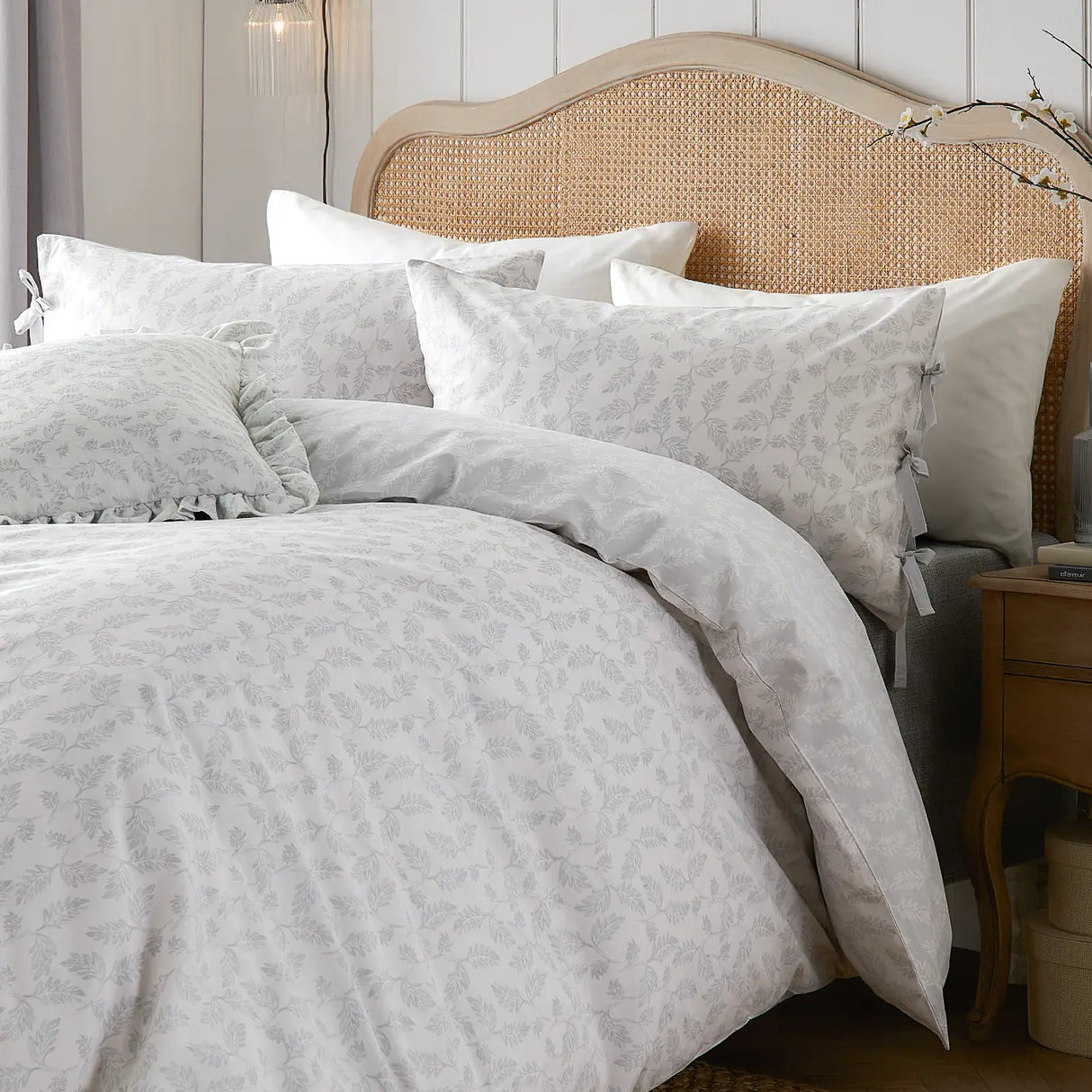 Chloe Duvet Cover Set by Wylder Nature