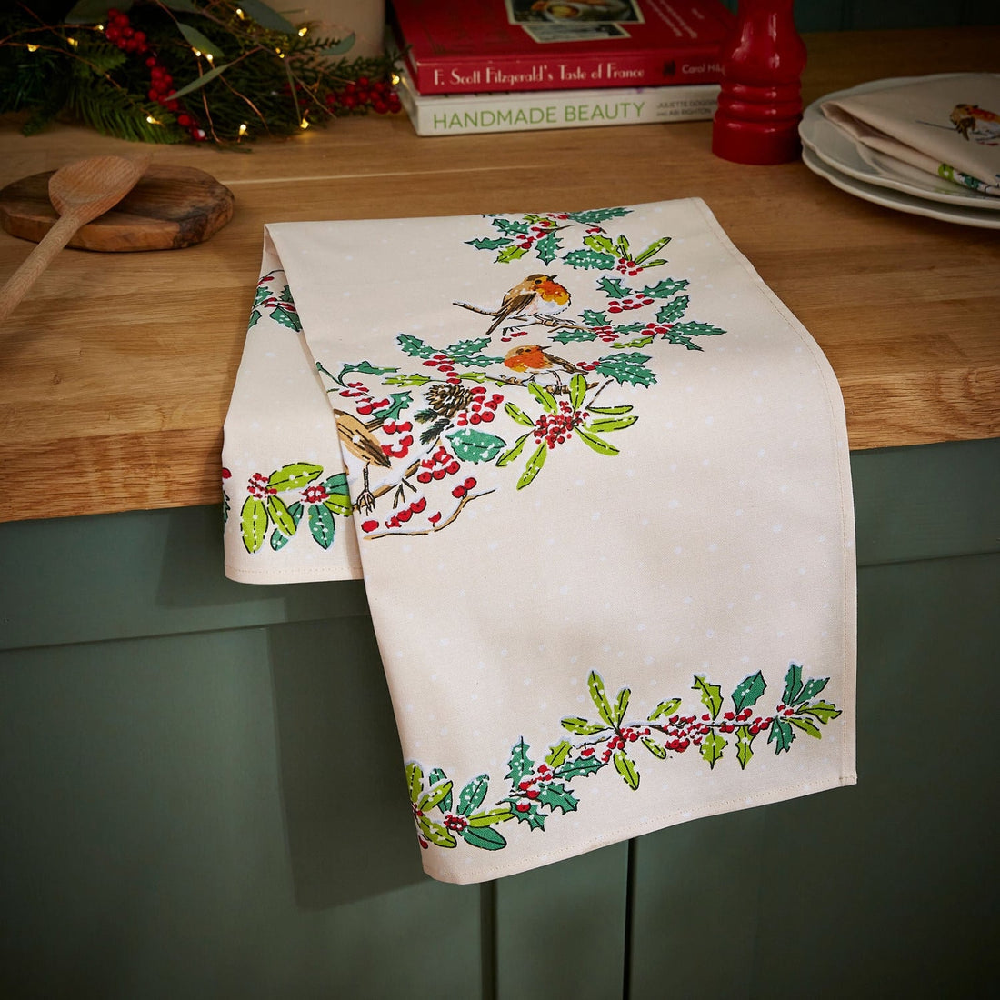 Ulster Weavers Christmas Robins Accessories 100% Cotton Tea Towel