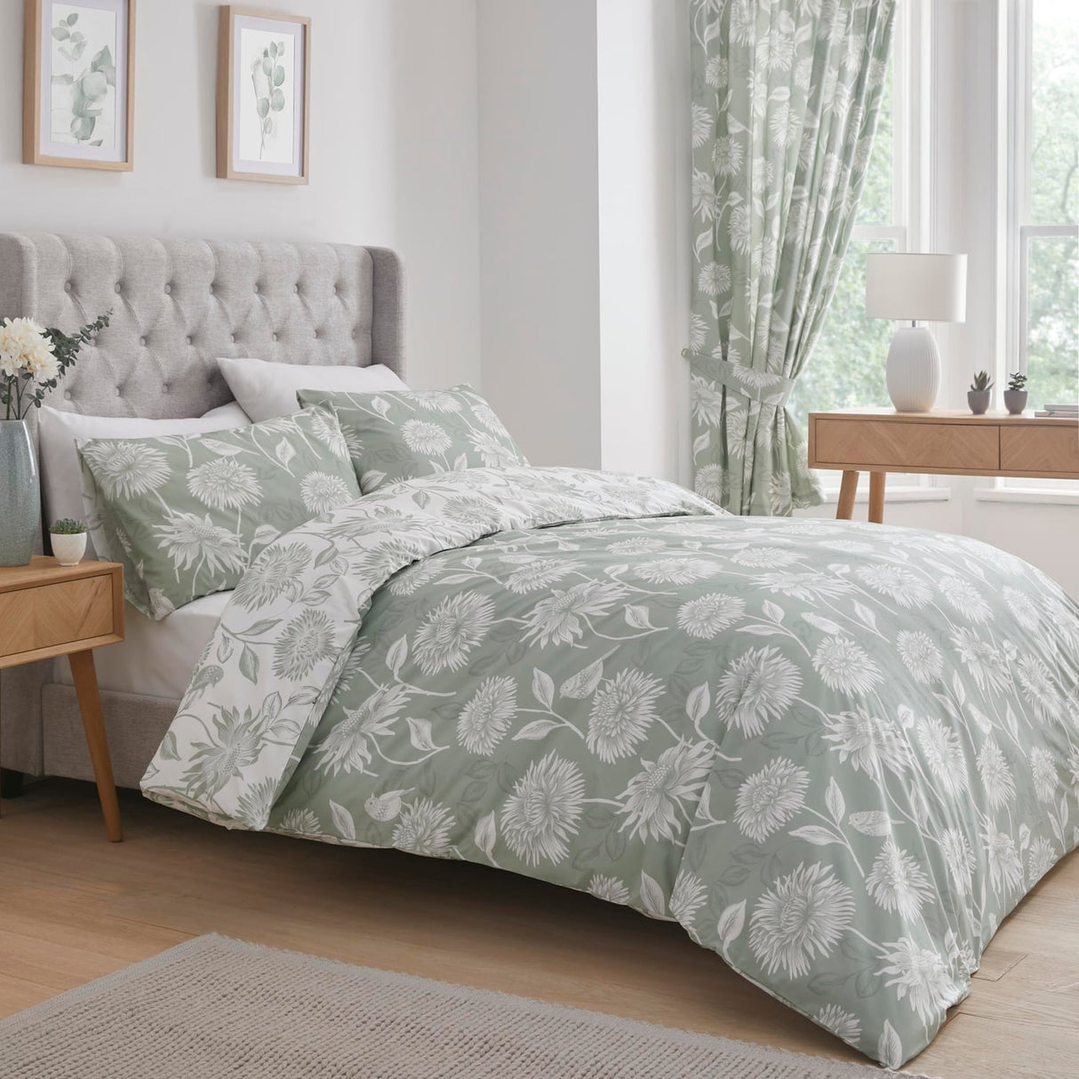 Chrysanthemum Floral Polycotton Duvet Cover Set - Green