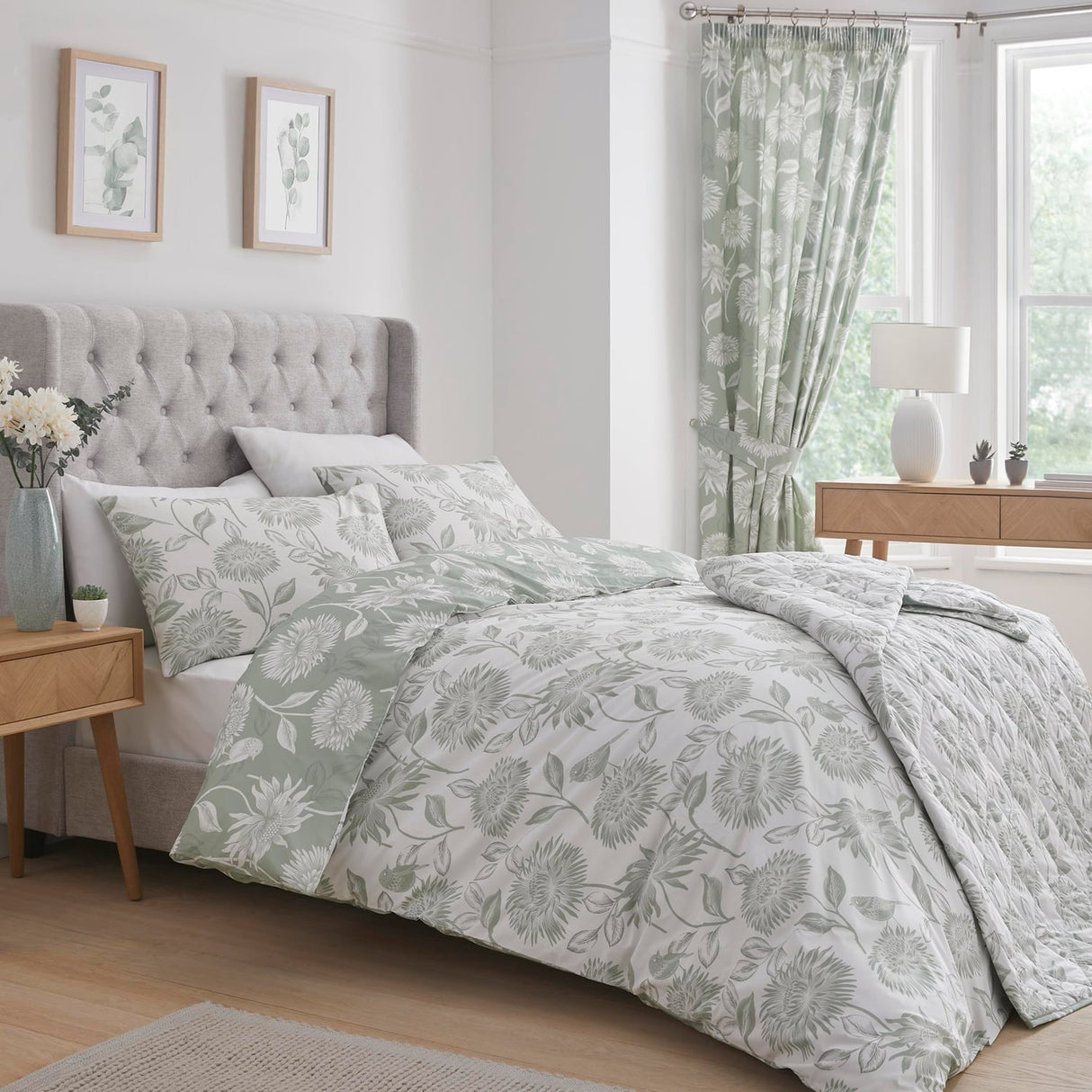 Chrysanthemum Floral Pencil Pleat Curtains - Green Thermal Light Filtering - Chrysanthemum Pencil Pleat Curtains In Green 3