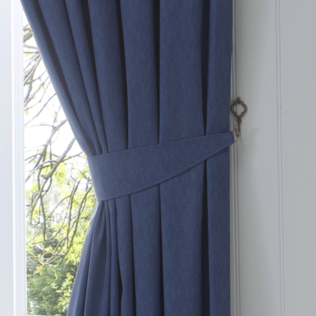 Dijon Blackout Thermal Pencil Pleat Curtains - Navy Light Filtering Polycotton - Dijon Pencil Pleat Curtains In Navy 4