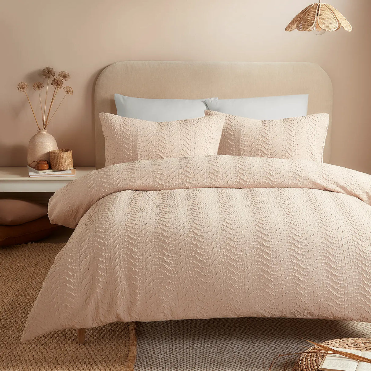 Embossed Curve Duvet Cover Set by Serene