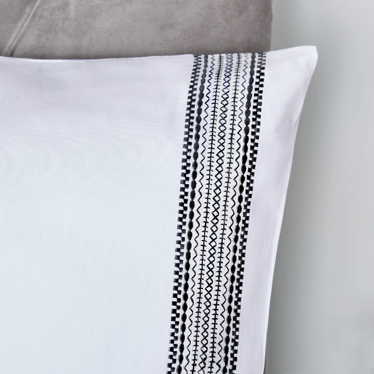 Embroidered Bands Duvet Cover Set by Appletree