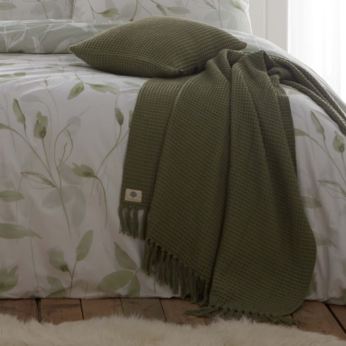 Eliza Eco Friendly Polycotton Duvet Cover Set - Eliza Duvet Cover Set In Green 4