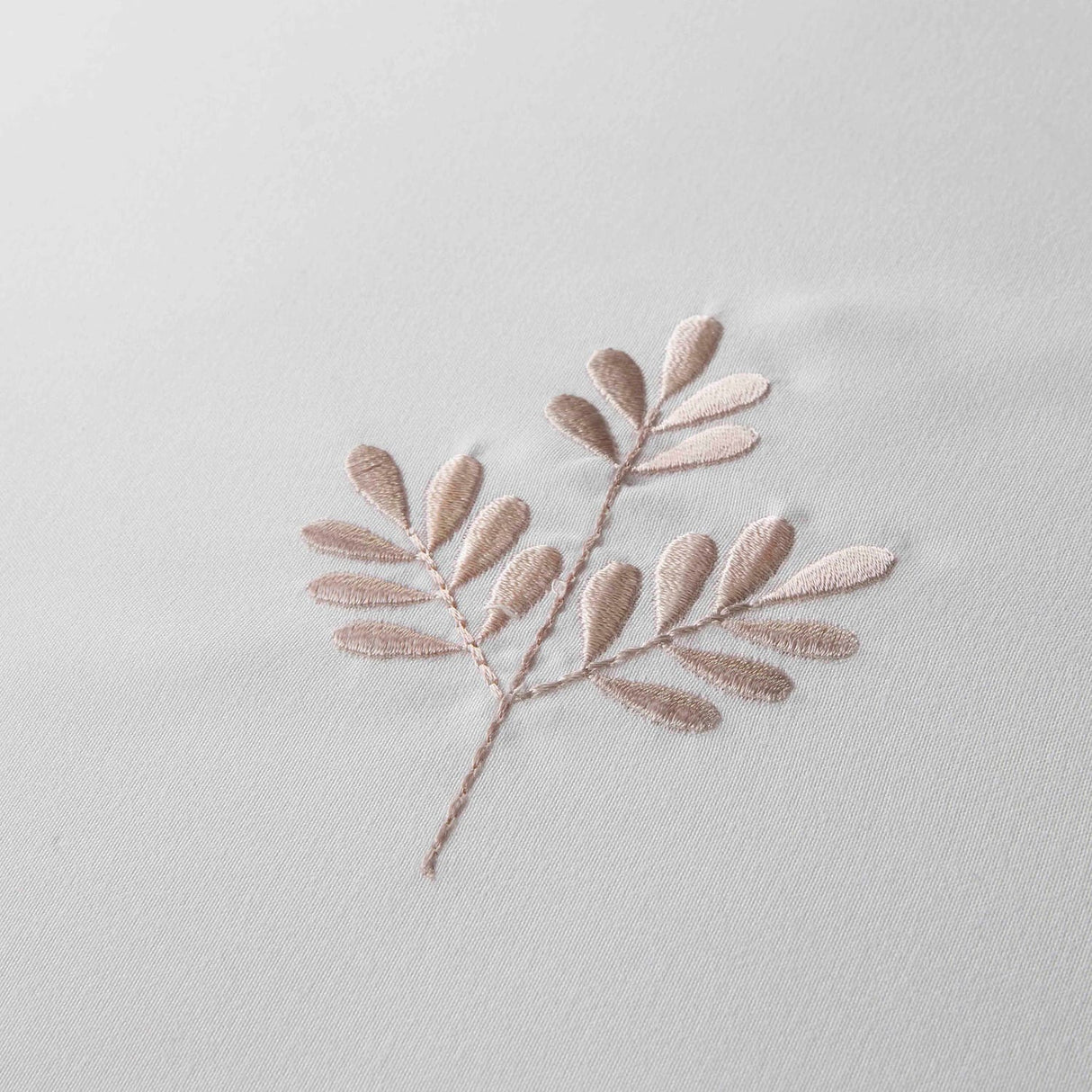 Emily Green Leaf Embroidery Duvet Cover Set - Natural - Emily Embroidery Duvet Cover Set In Natural 3