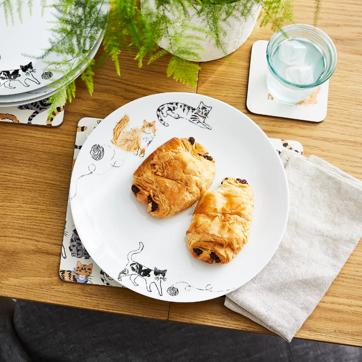 Feline Friends Kitchen Collection by Ulster Weavers