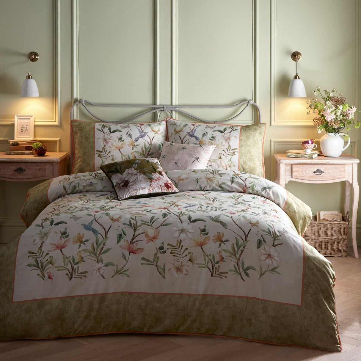 Fiorella Floral Green Cotton Duvet Cover Set - Fiorella Duvet Cover Set In Natural 5