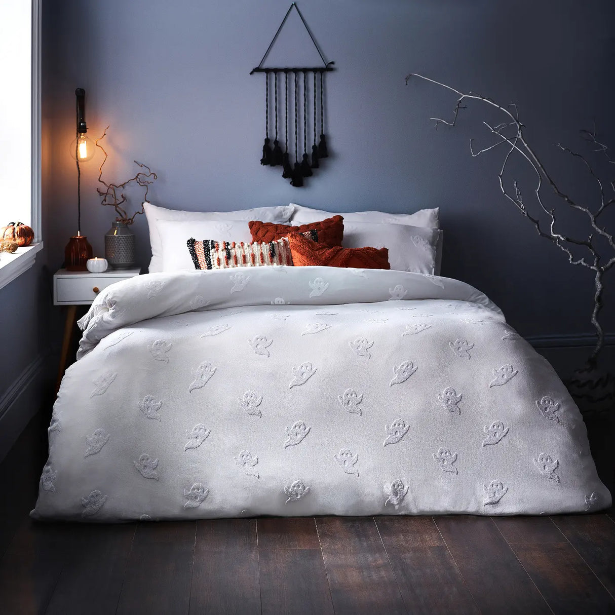 Ghost Tufted Duvet Cover Set by furn.