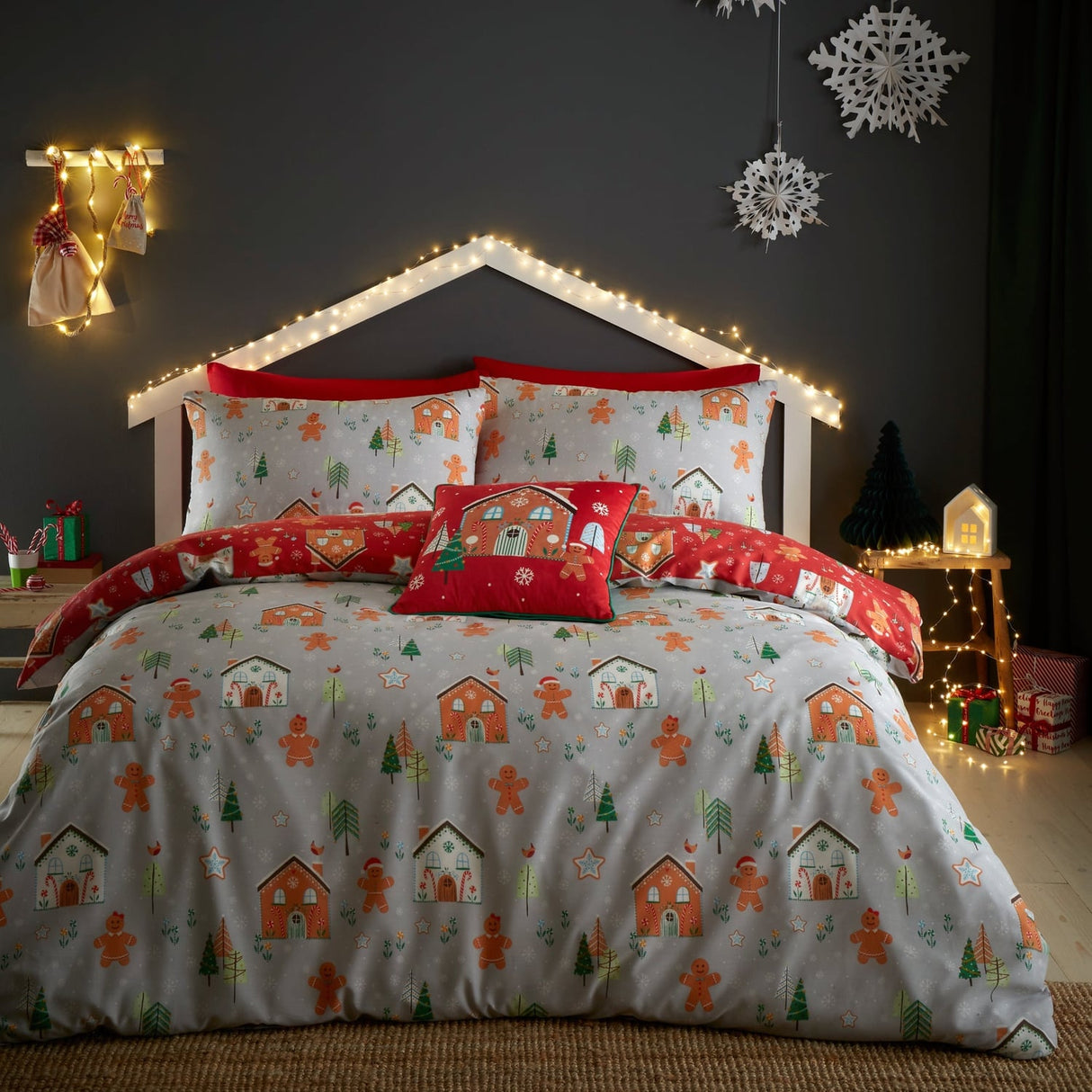 Gingerbread House Christmas Polycotton Duvet Cover Set