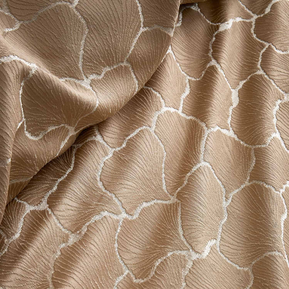 Ginko Natural Leaf Jacquard Duvet Cover Set - Ginko Jacquard Duvet Cover Set In Natural 3
