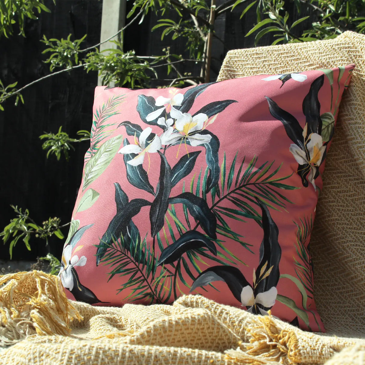 Honolulu Outdoor Cushion Cover 17" x 17" by furn. 4