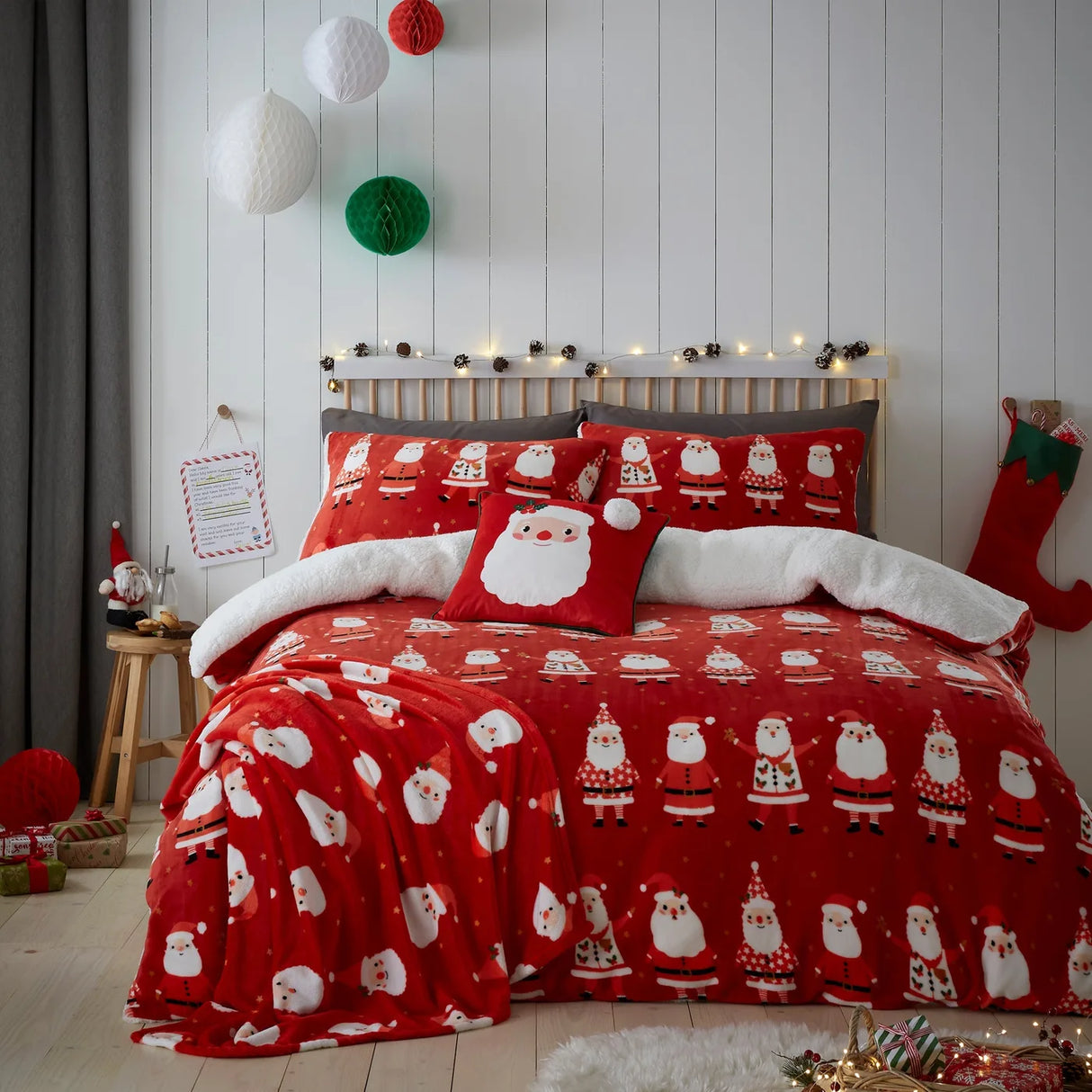 Jolly Santa Christmas Throw in Red 120 x 150cm