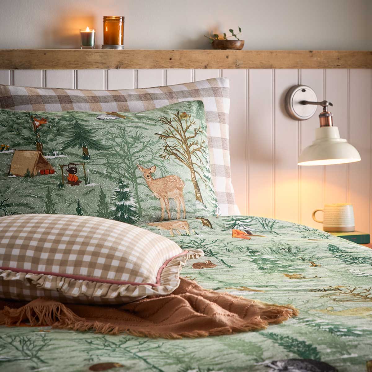 Lodge Wood Duvet Cover Set by furn.