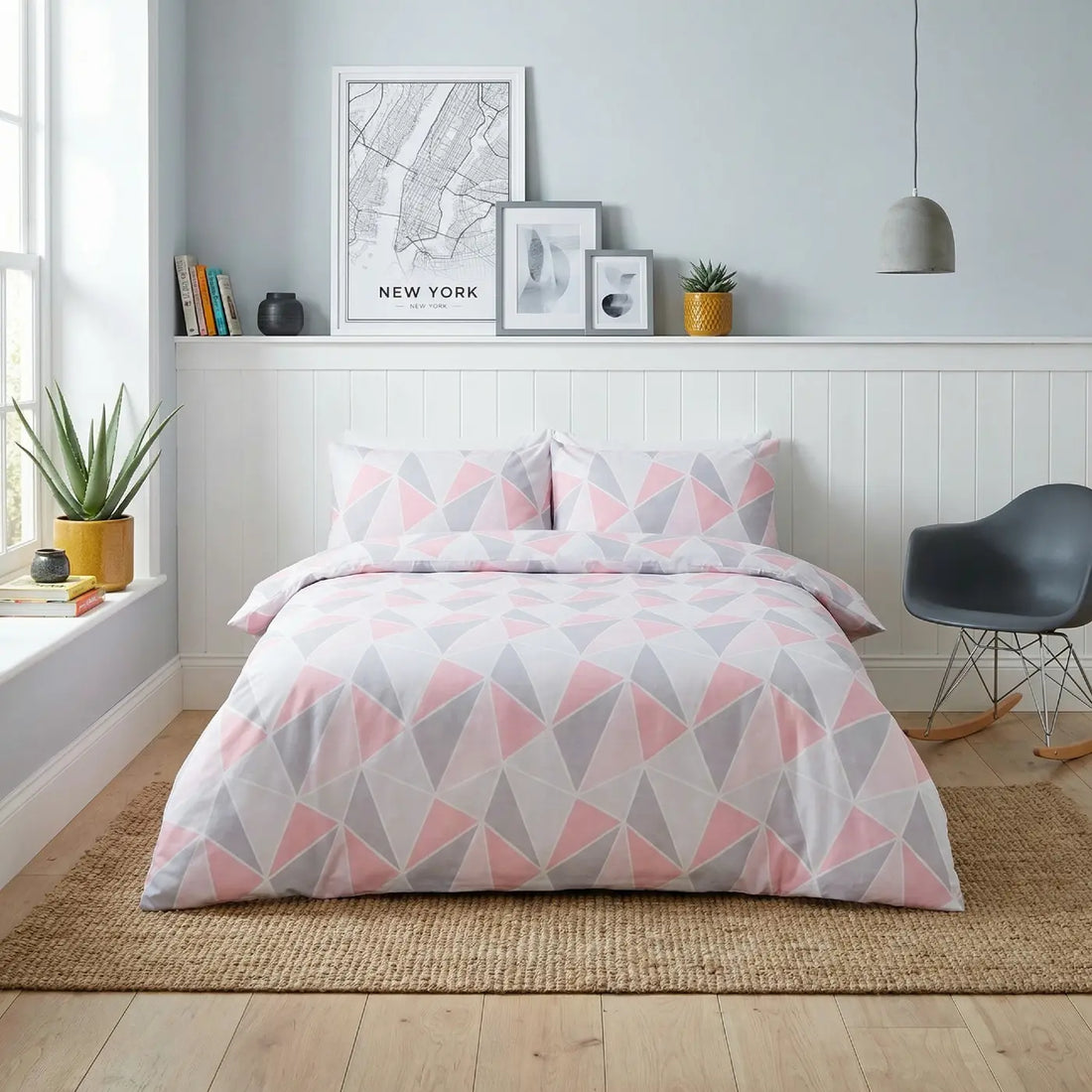 Leo Pink Duvet Cover Bedding Set