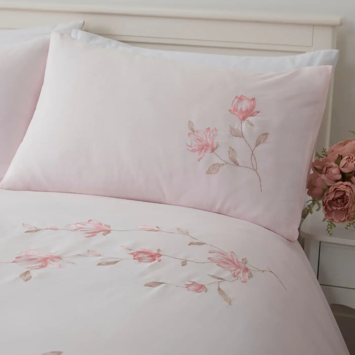 Margot Duvet Cover Set by D & D