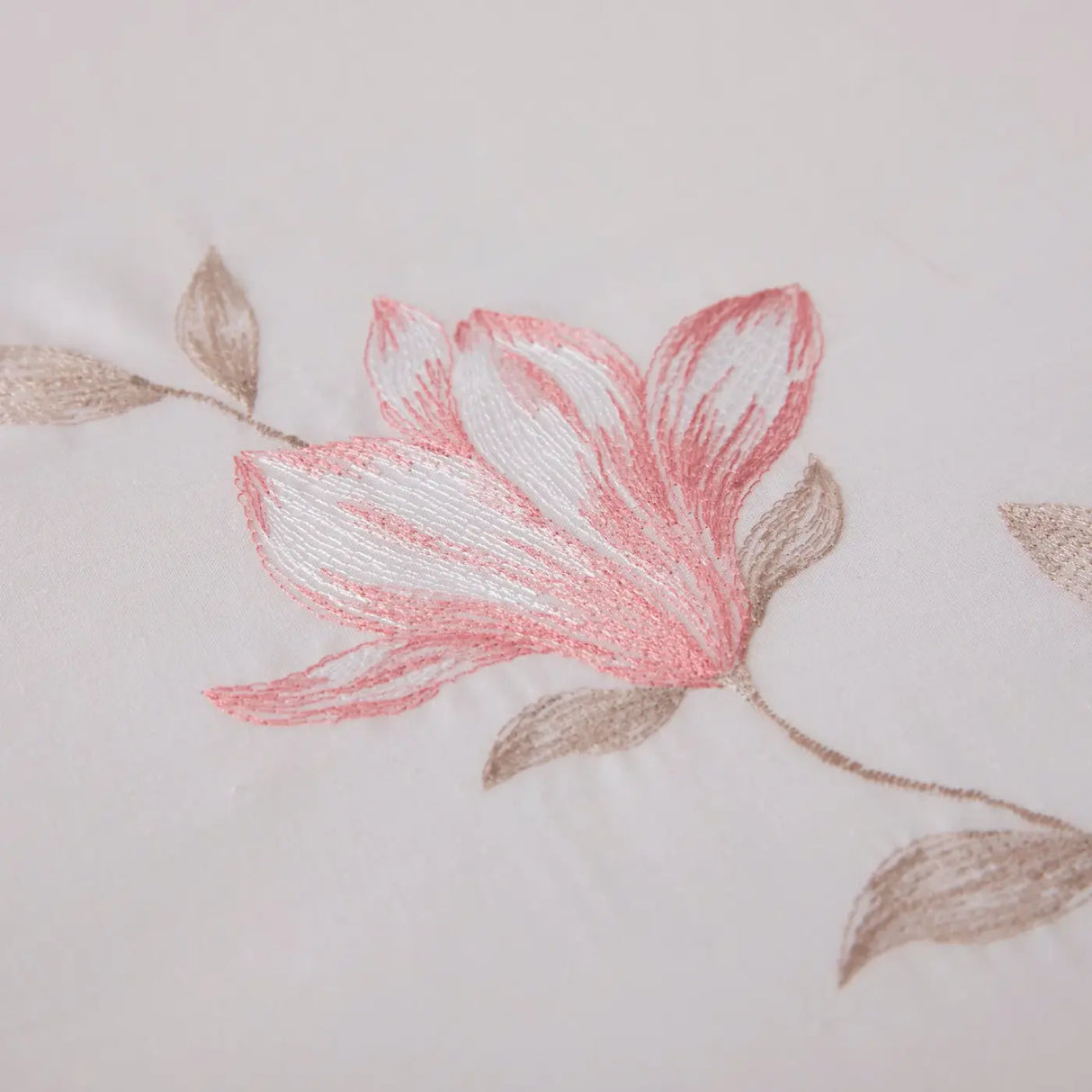 Margot Duvet Cover Set by D & D