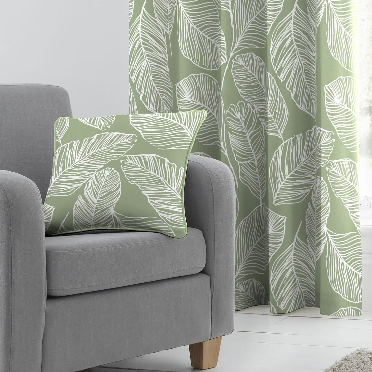 Matteo Leaf Cotton Cushion Cover 43cm x 43cm - Green - Matteo Cushion In Green 43 X 43Cm 2
