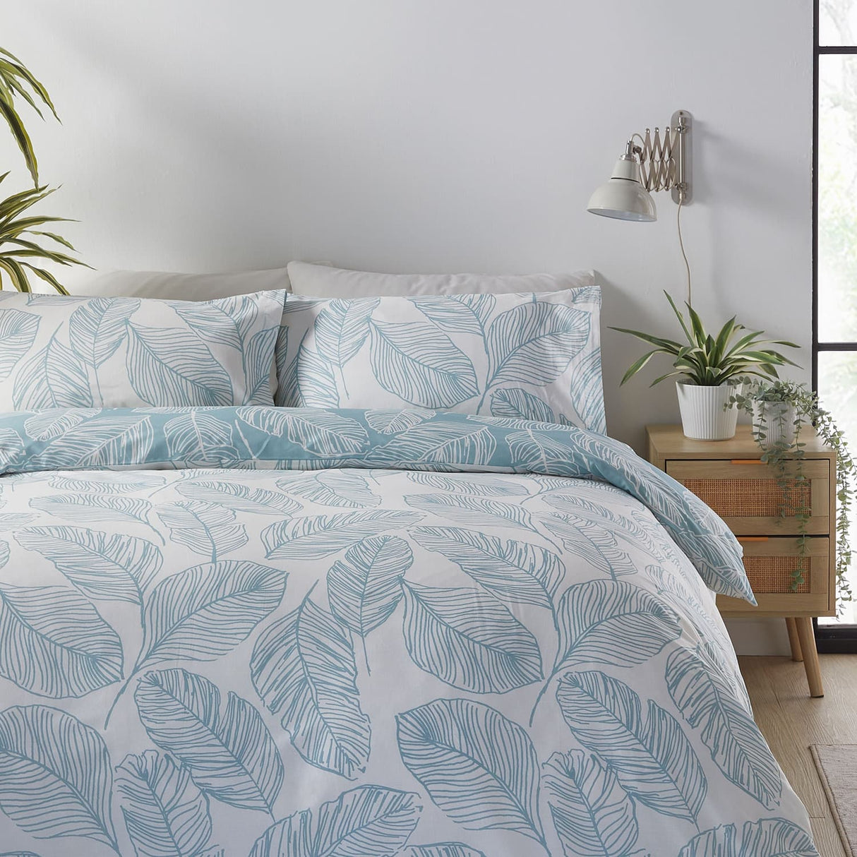 Matteo Easy Care Polycotton Duvet Cover Set - Duck Egg - Matteo Duvet Cover Set In Duck Egg 4