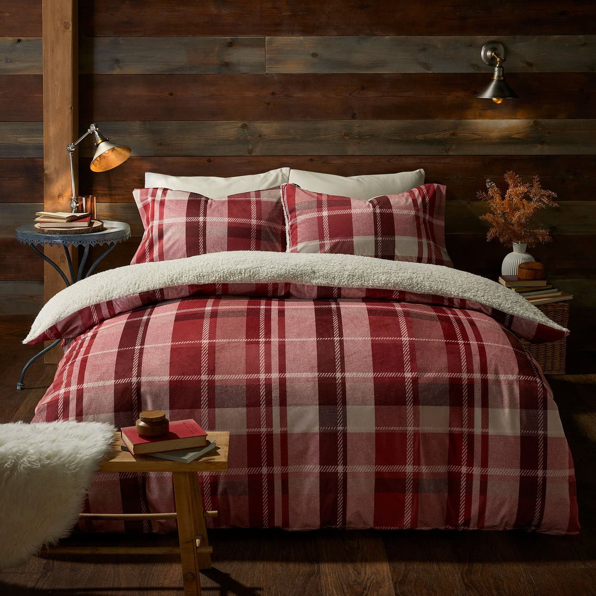 Snug Mulford Check Cosy Microfibre Duvet Cover Set - Red