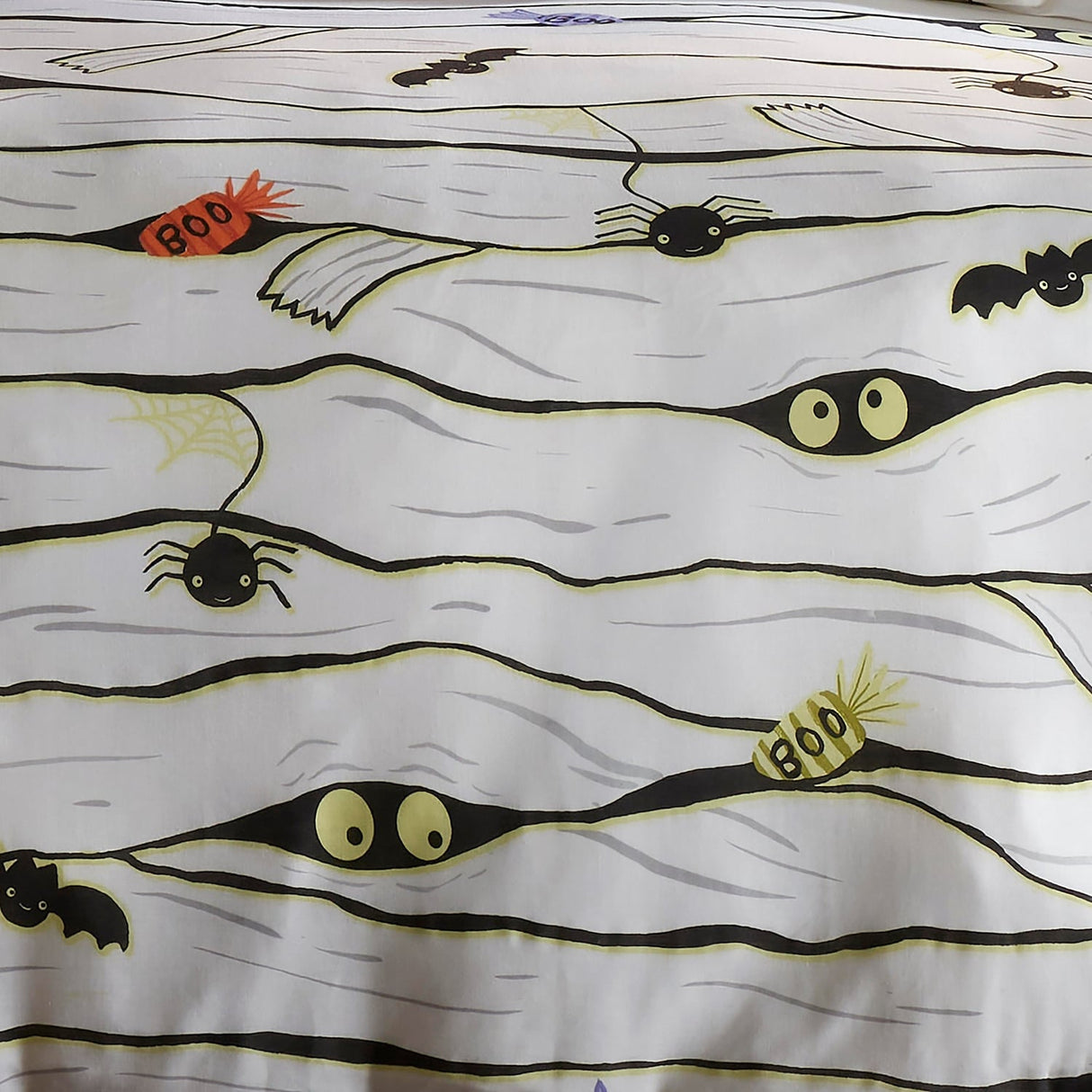 Mummy Glow In The Dark Halloween Polycotton Duvet Cover Set - Mummy Halloween Duvet Cover Set In White 3