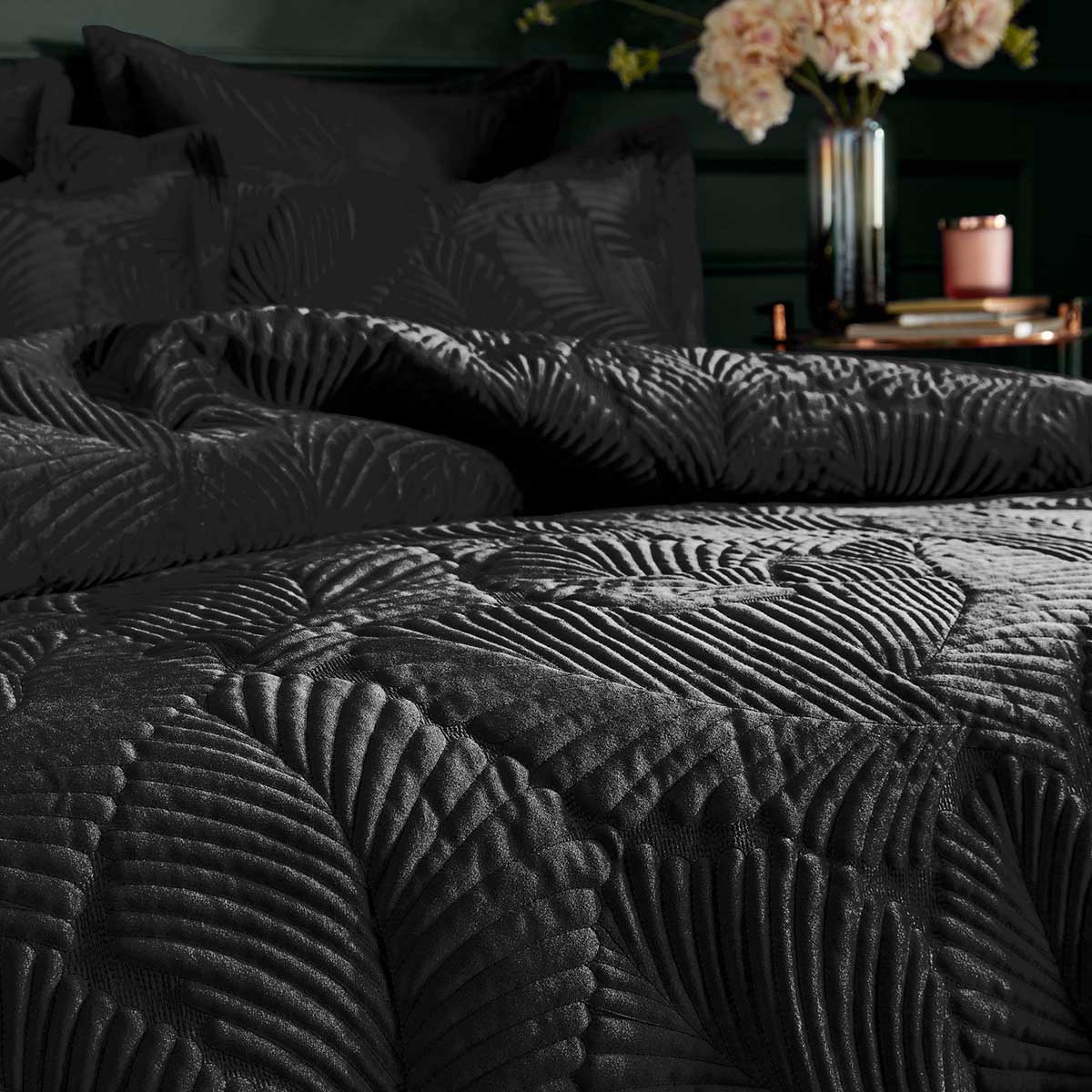 Palmeria Duvet Cover Set by Paoletti