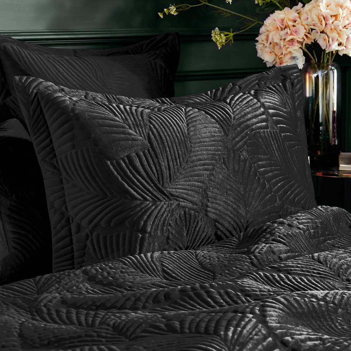 Palmeria Duvet Cover Set by Paoletti