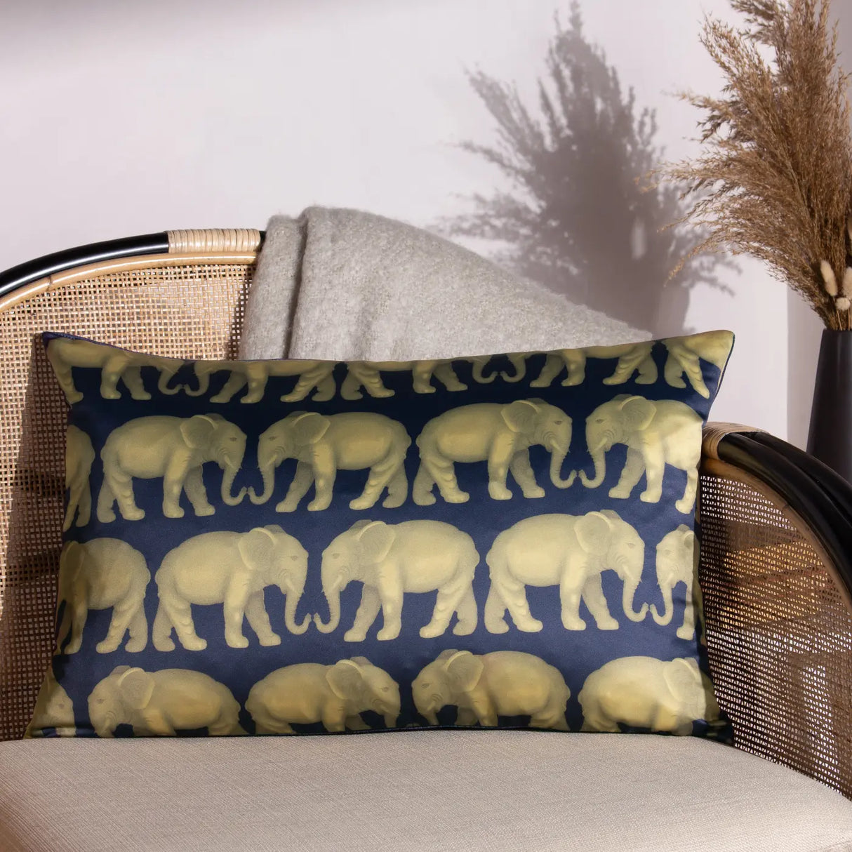 Parade Cushion Cover 16" x 24" by Paoletti 9