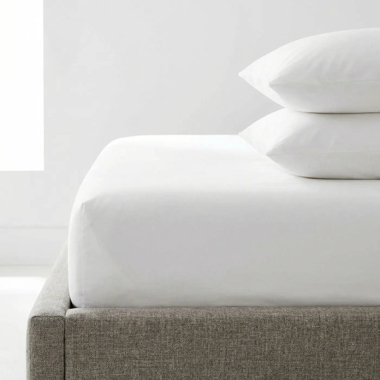 Percale 180 Thread Count Fitted Sheet 25cm Deep 12
