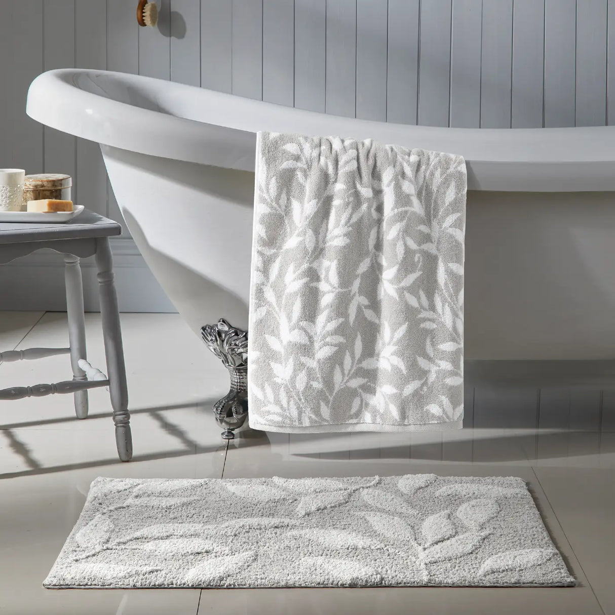 Sandringham Bath Mat 50cm x 80cm by Fusion