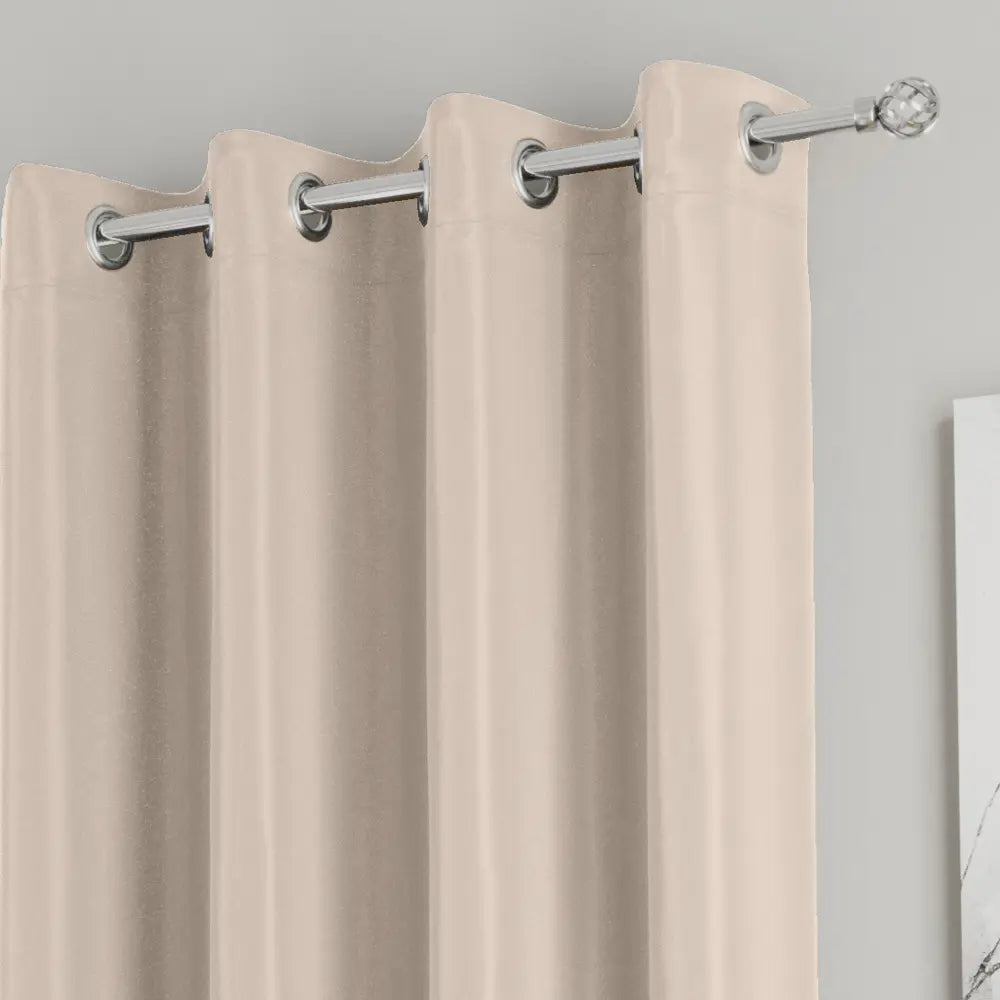 Supersoft Thermal Lined Eyelet Curtains by Enhanced Living