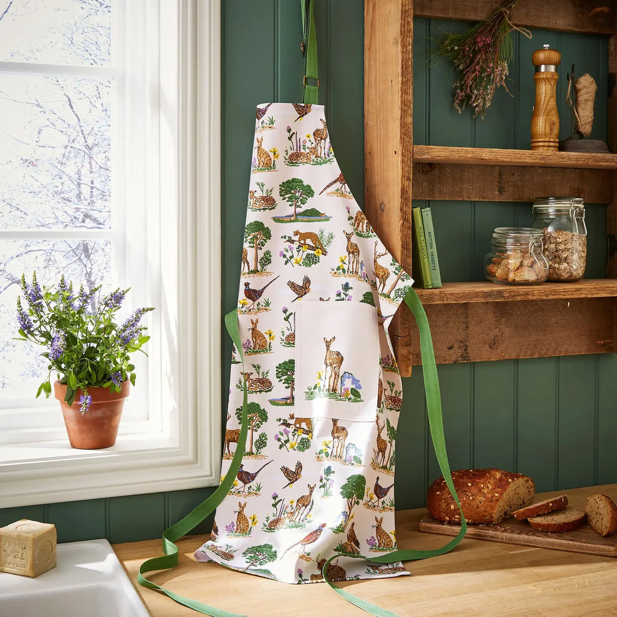 Thistlewood Cotton Apron in Green