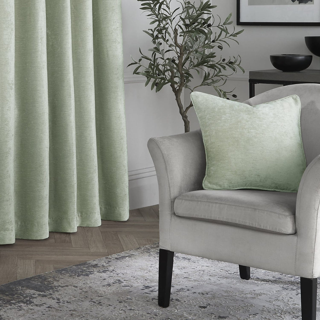 Textured Chenille Soft Cosy Cushion Cover 43cm x 43cm - Grey - Textured Chenille Cushion In Green 43 X 43Cm 2