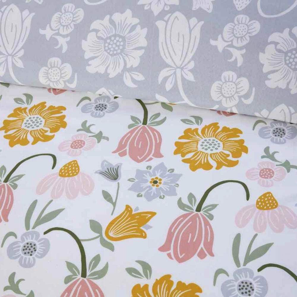 Victorian Bloom Duvet Cover Set by Rapport Home