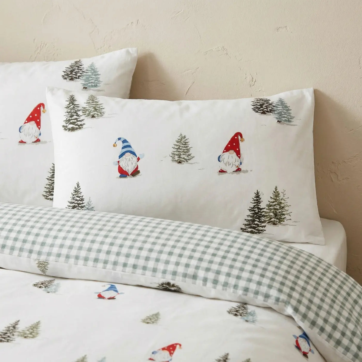 Winter Gonks Duvet Cover Set 2