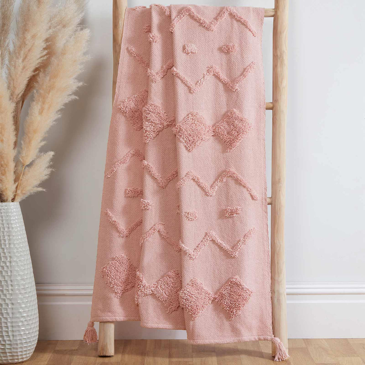 Juniper Tufted Throw Blanket by Rapport Home